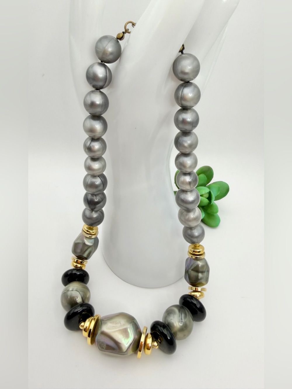 Elegant Gray Pearl and Gold Accent Necklace - Women Jewelry